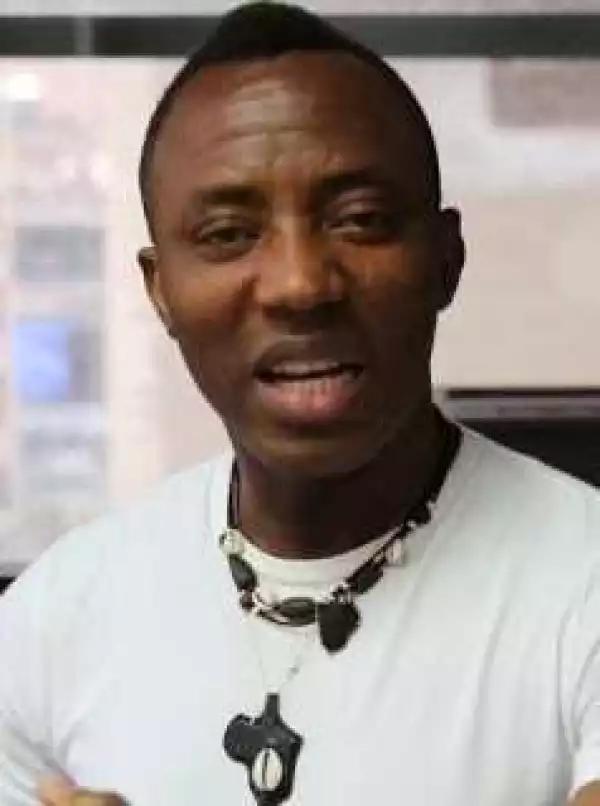 Sahara Reporters Omoyele Sowore Barred From Leaving Nigeria